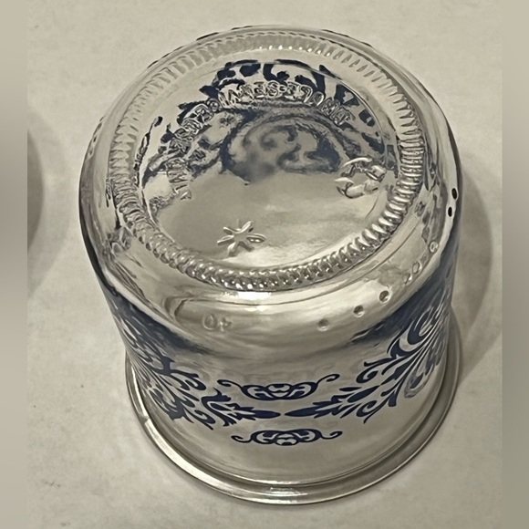 🌀 8 glass yogurt jars empty 3 Oui blue EUC DIY 5 clear lot craft bundle - Picture 9 of 16